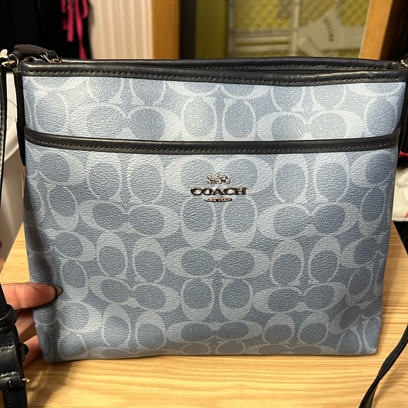 Coach Handbags - New with tags coach over the shoulder handbag